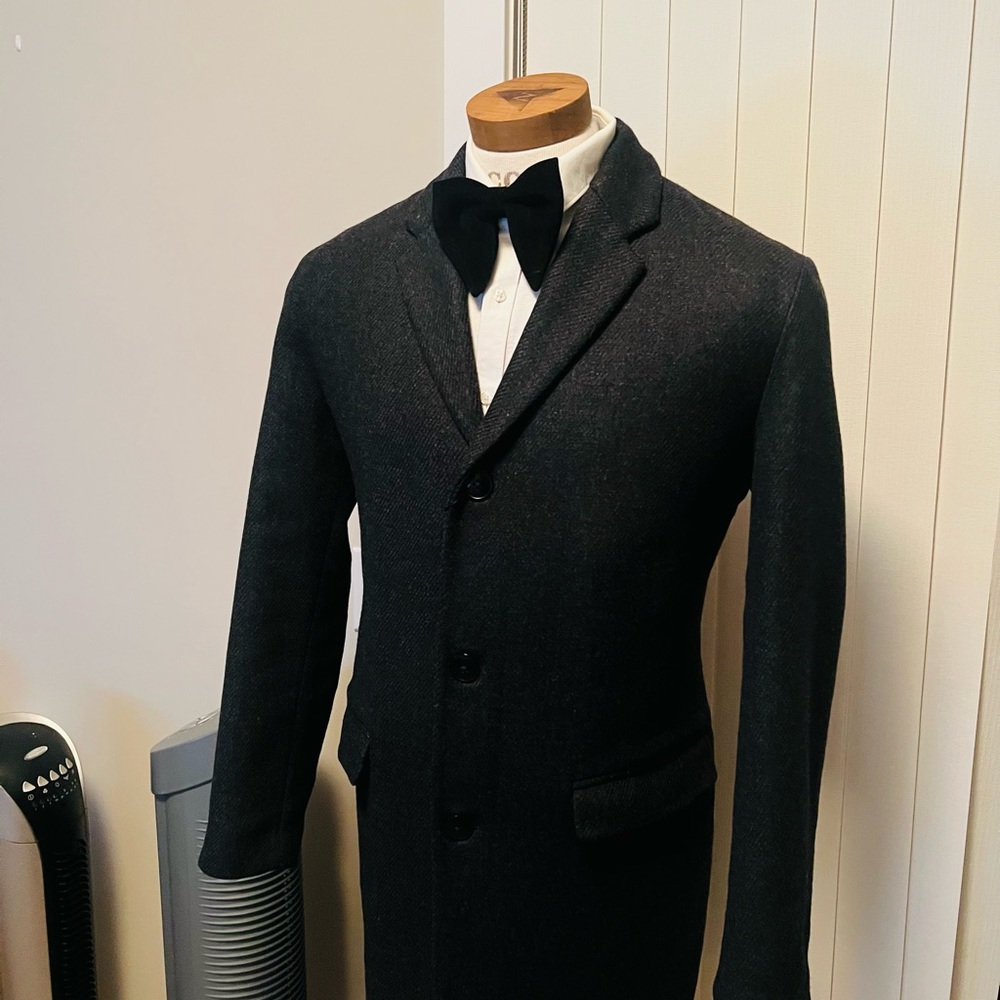 Never worn Zara wool blend, with tags - Gray marl Trench Coat.  Small - Medium